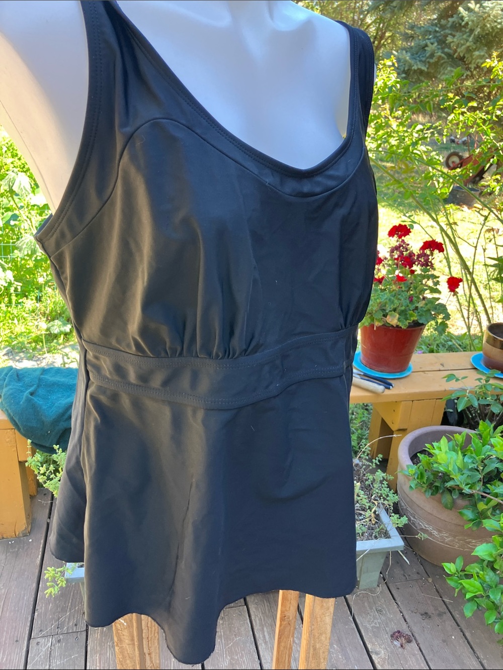 Empetua 2X swim top tankini pads removed